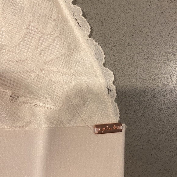 Bralette - Picture 2 of 6